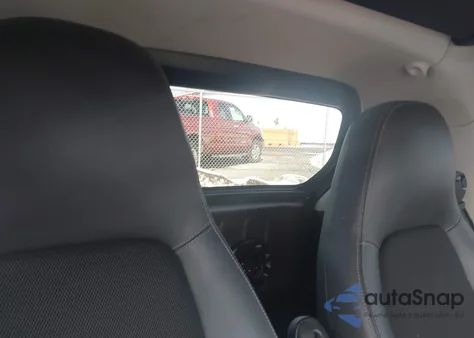 2013 Smart Fortwo Passion from USA, damaged, VIN WMEEJ3BAXDK693603